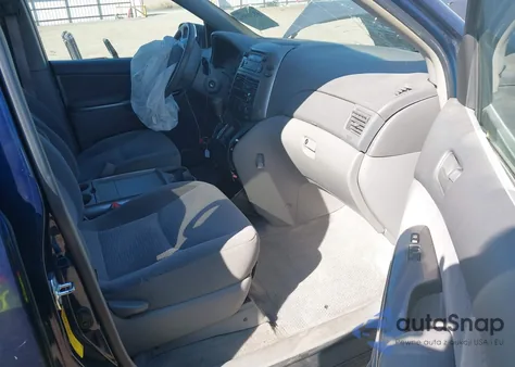 2006 Toyota Sienna Le from USA, damaged, VIN 5TDZA23C46S420498